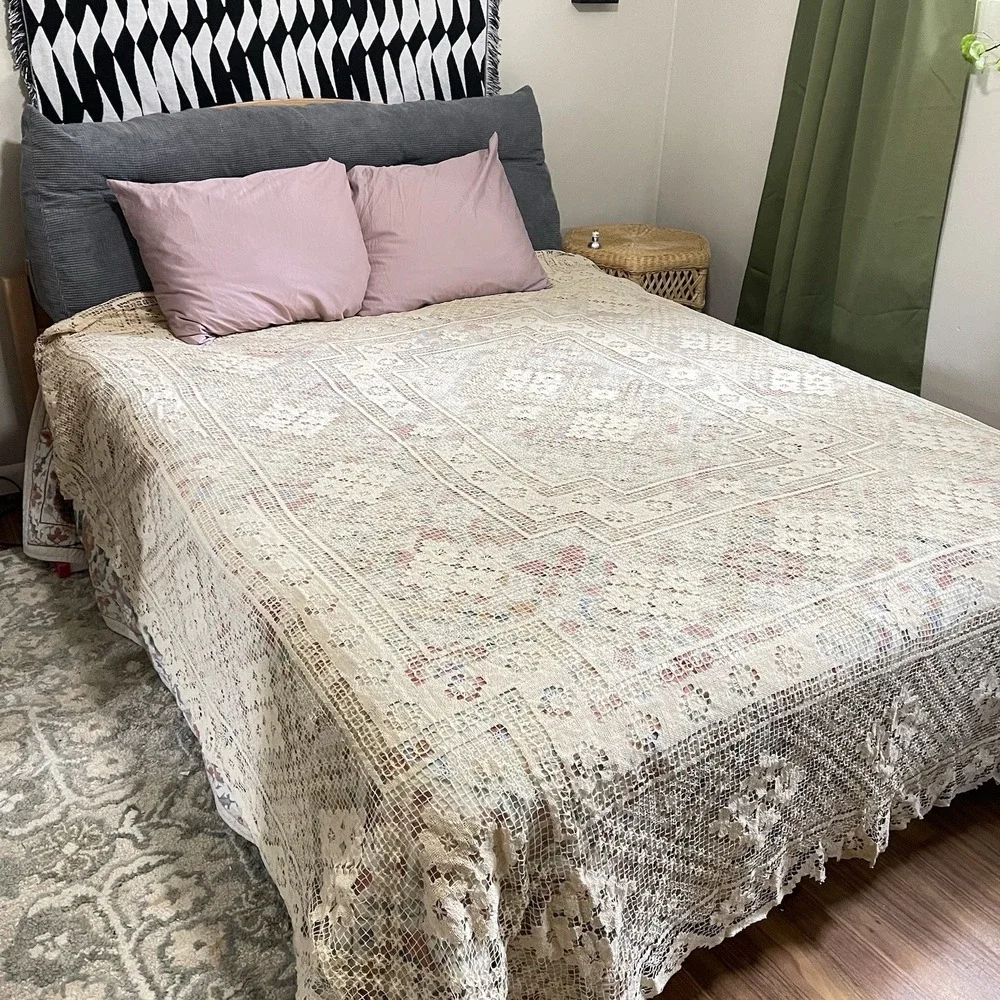 Vtg Cream Ivory Lace Bedspread Boho Floral Medallion Fringe King 105x90 Granny